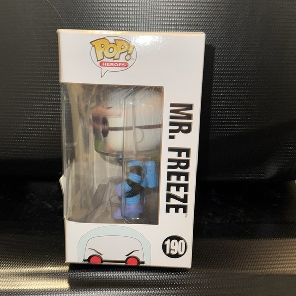 Funko Pop Batman The Anim Series - Mr. Freeze - Picture 2 of 5